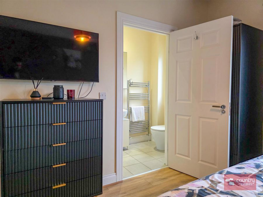 32 Hartley Hall Green