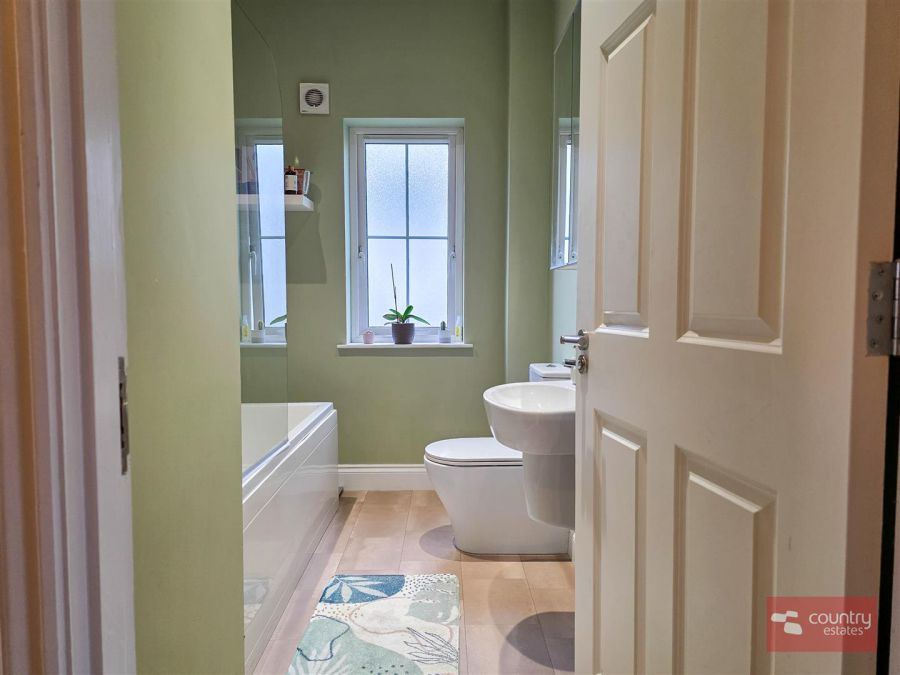 32 Hartley Hall Green