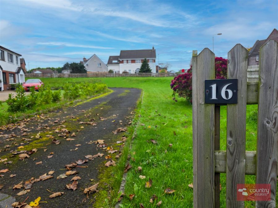 16 Glencraig Gardens