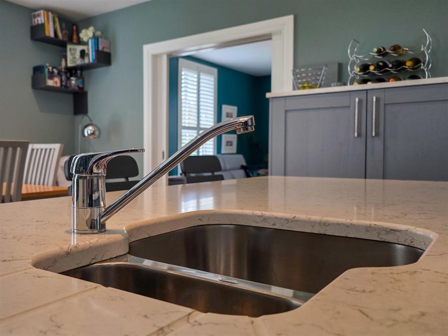 2 Hartley Hall Close