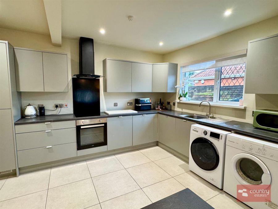 9 Glenkeen Avenue 9 Glenkeen Avenue