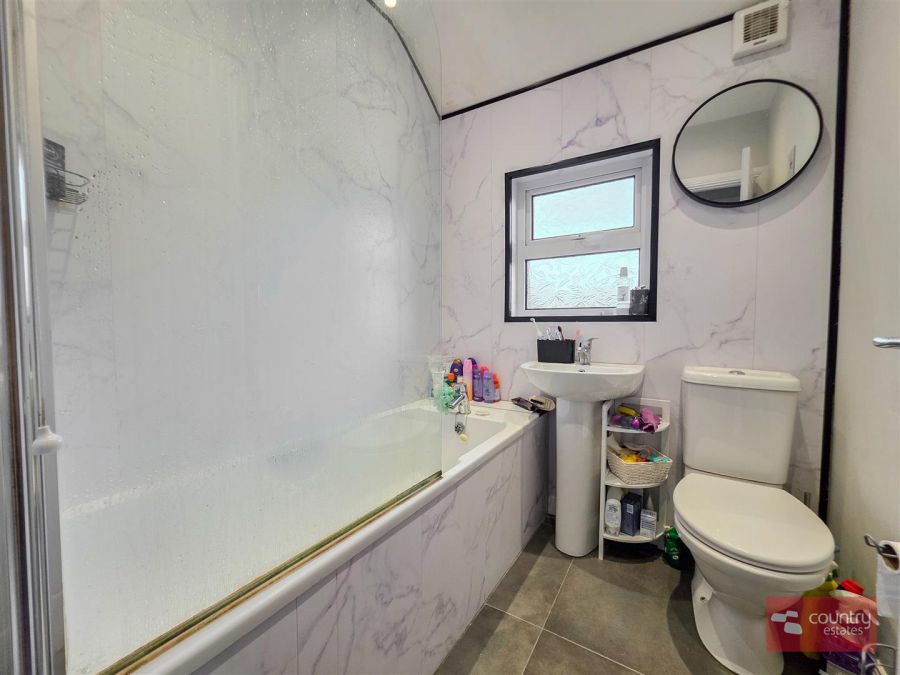 61 Templemore Street