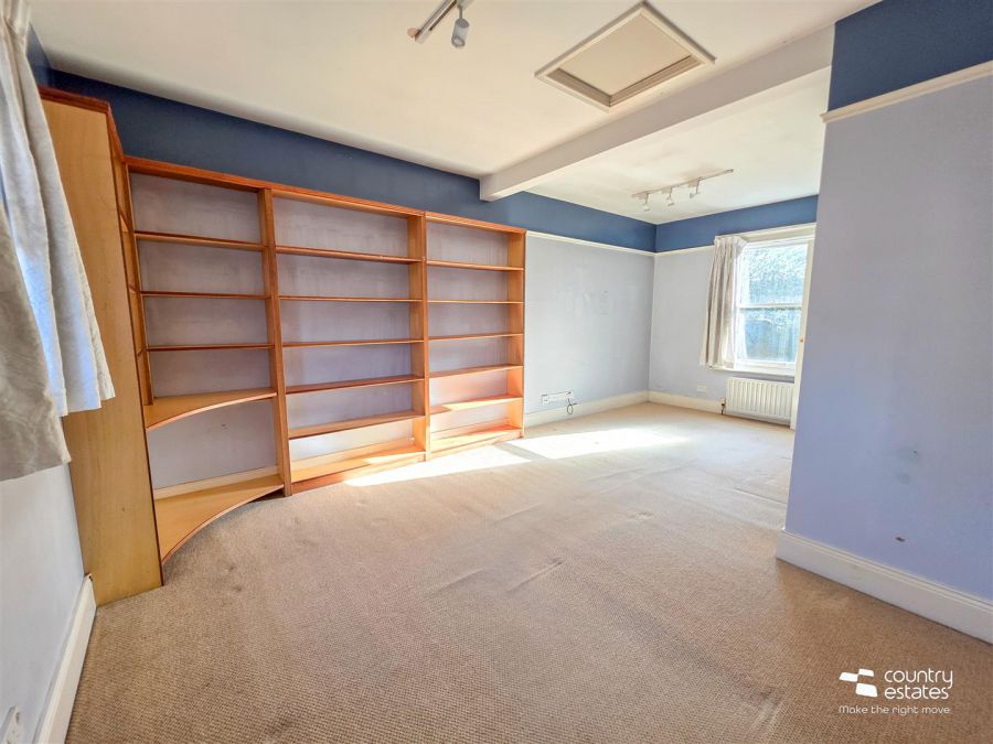 99 Cliftonville Road