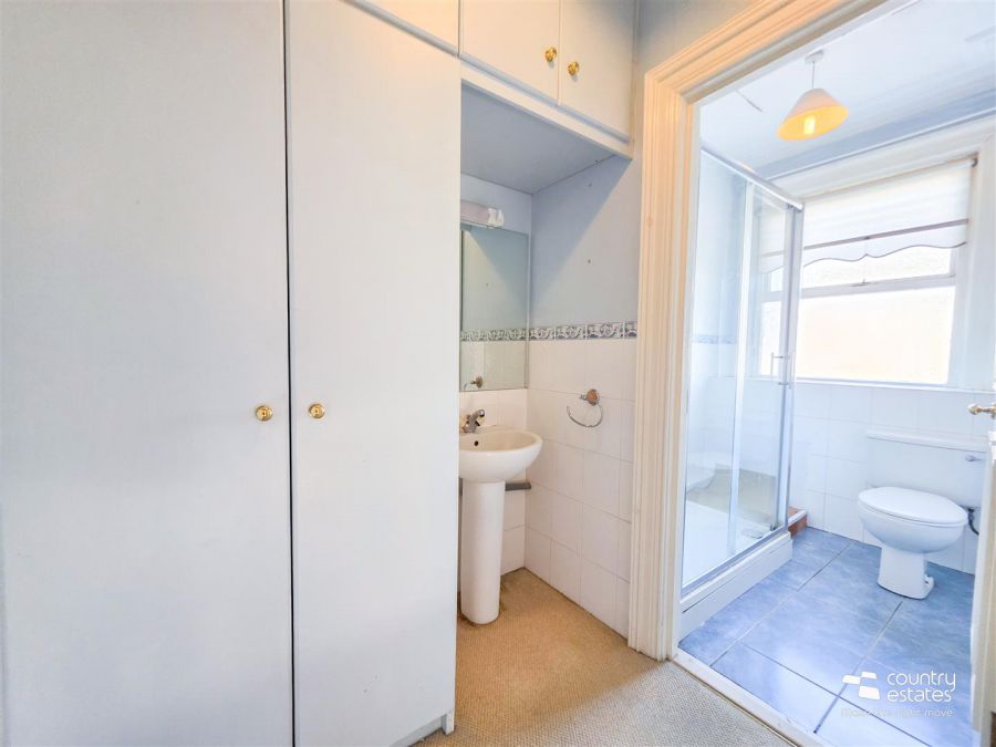 99 Cliftonville Road