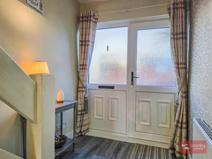 11 Burnthill Gardens