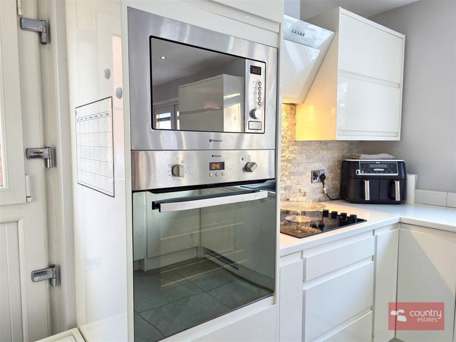 35 Glenabbey Crescent