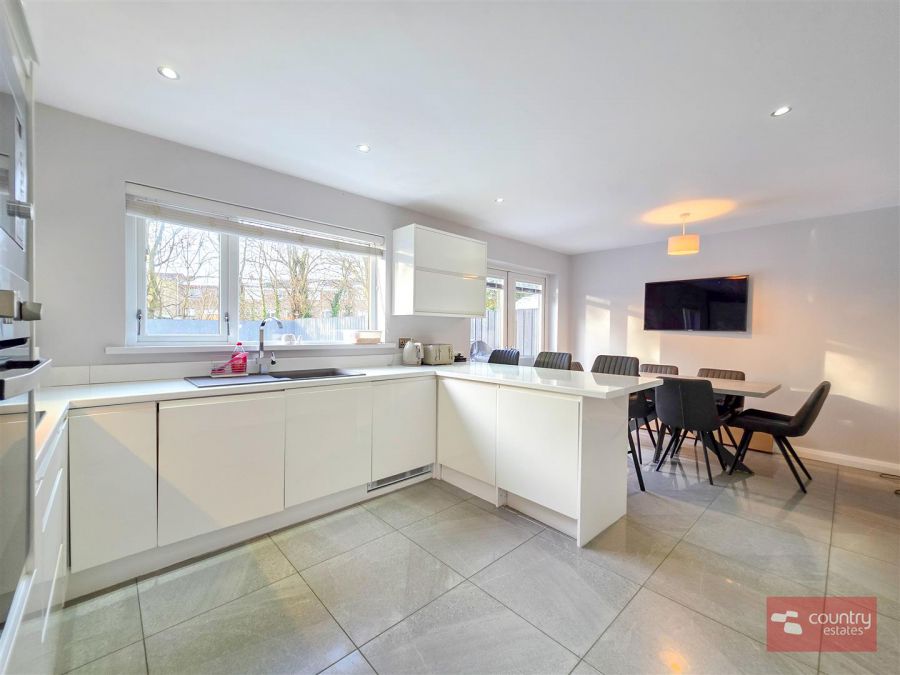 35 Glenabbey Crescent