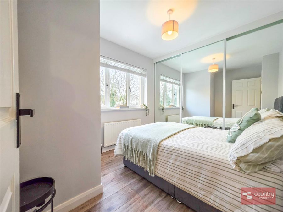 35 Glenabbey Crescent