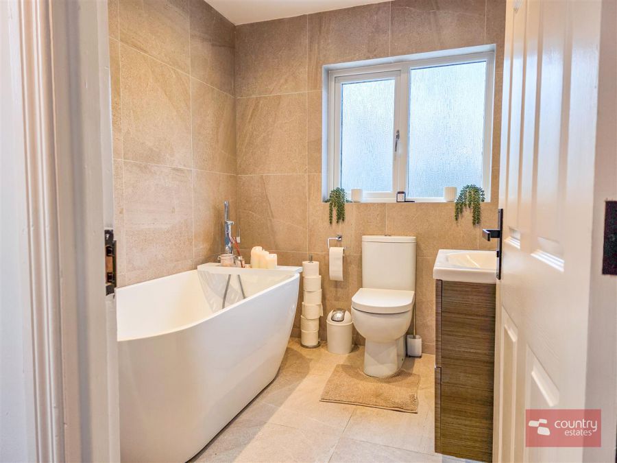 35 Glenabbey Crescent