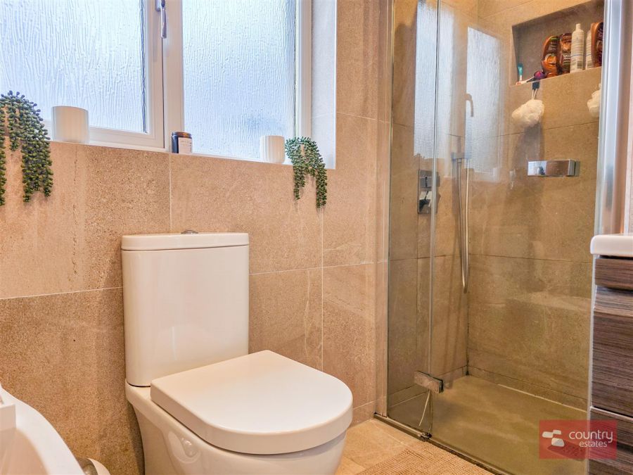 35 Glenabbey Crescent