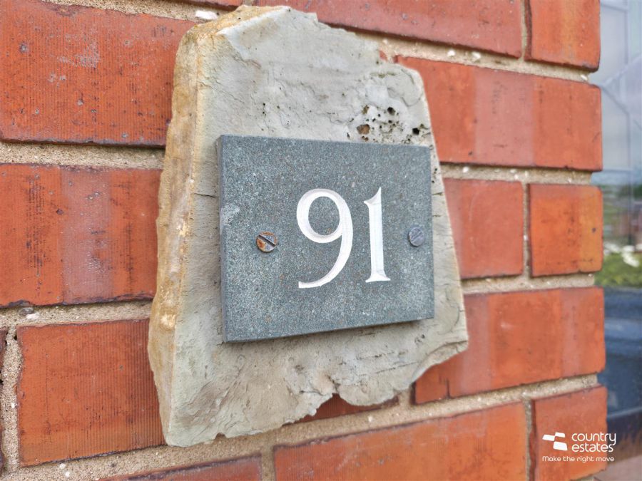 91 Dunlambert Drive