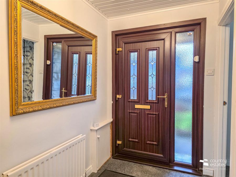 11 Carnhill Crescent