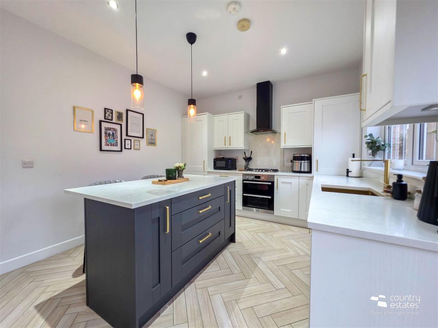 3 Bashford Park Hill