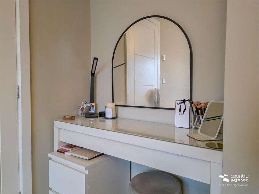 3 Bashford Park Hill