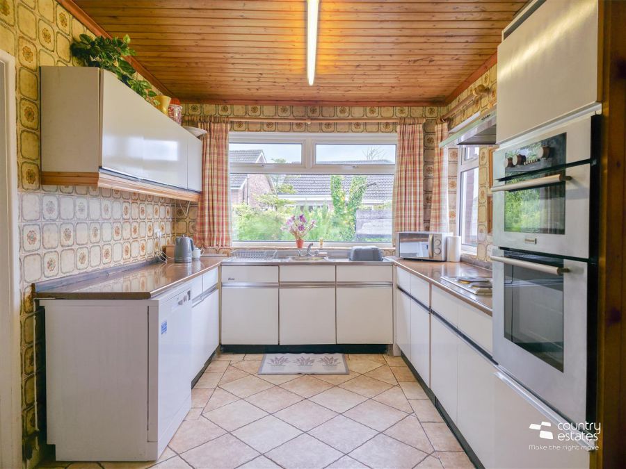 29 Glenwell Gardens