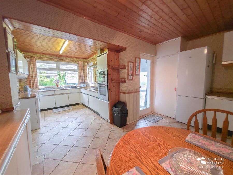 29 Glenwell Gardens