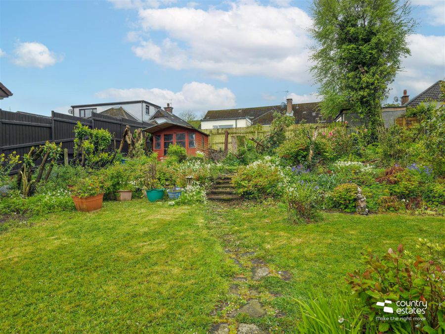 29 Glenwell Gardens