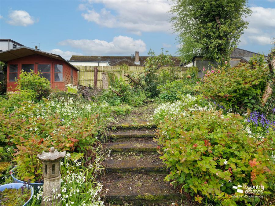 29 Glenwell Gardens