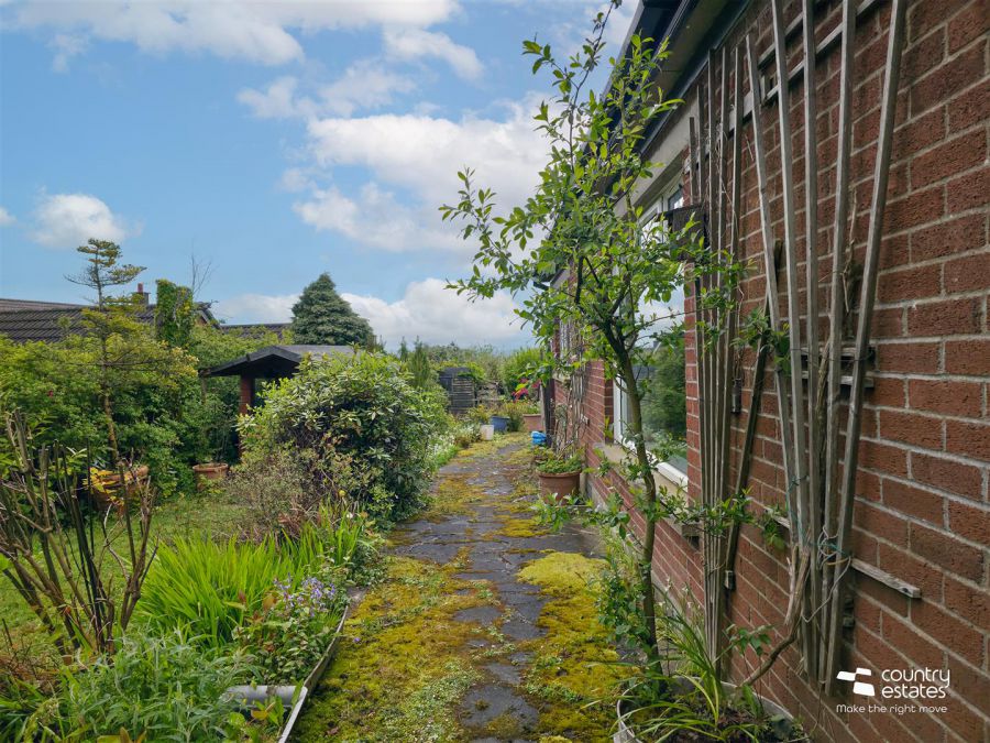 29 Glenwell Gardens