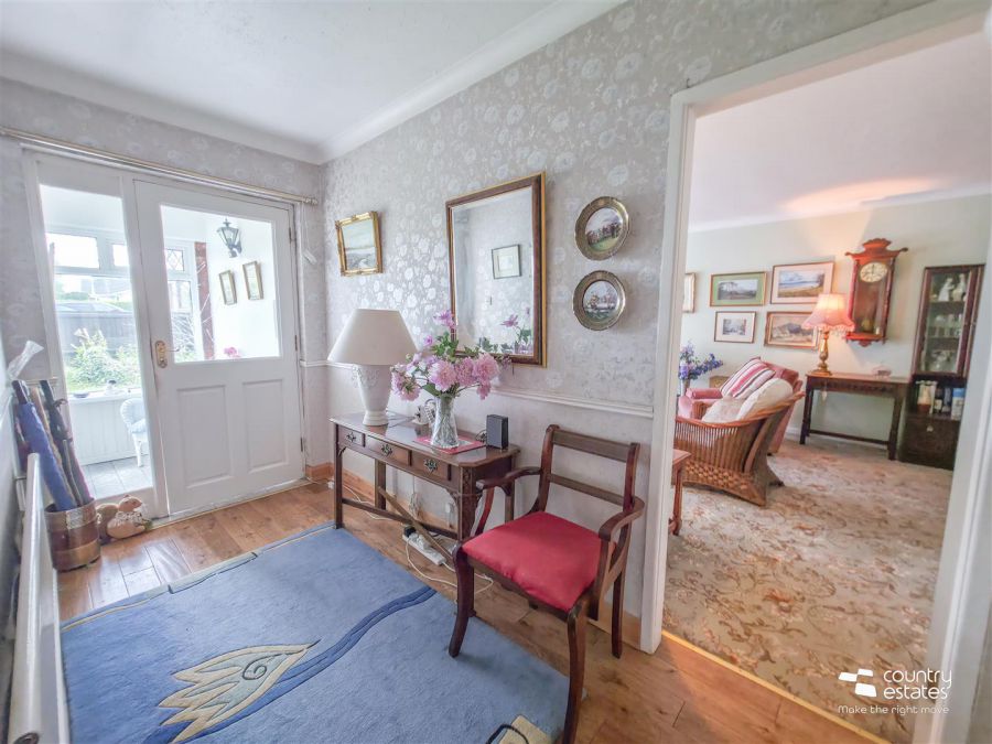 29 Glenwell Gardens