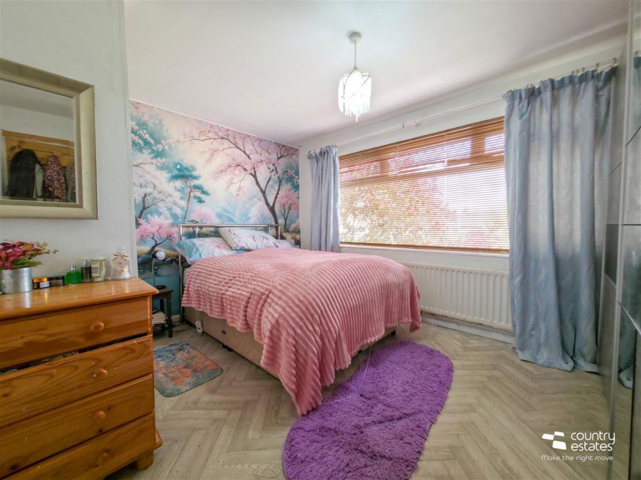 10 Carwood Gardens