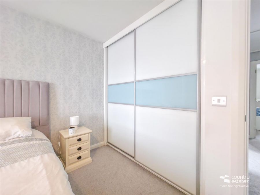 20 Foxton Place