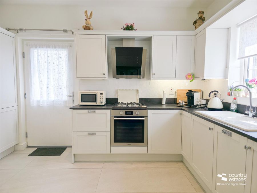7 Blackrock Crescent