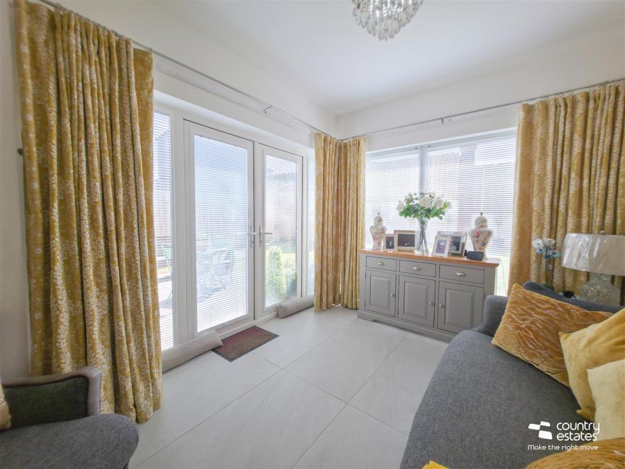 7 Blackrock Crescent