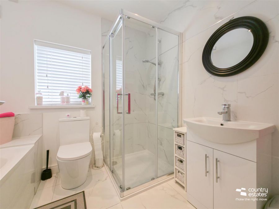 7 Blackrock Crescent