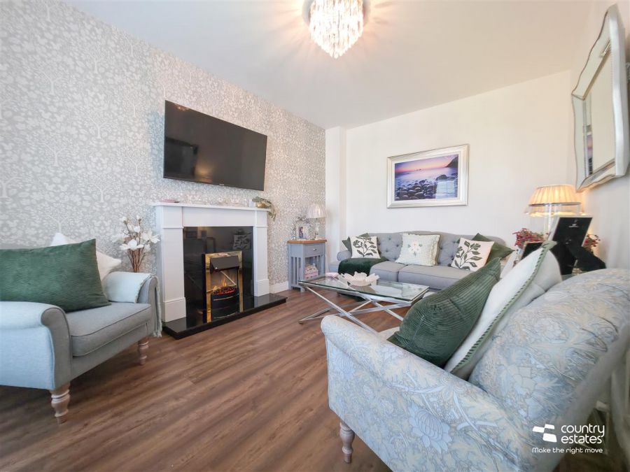 7 Blackrock Crescent