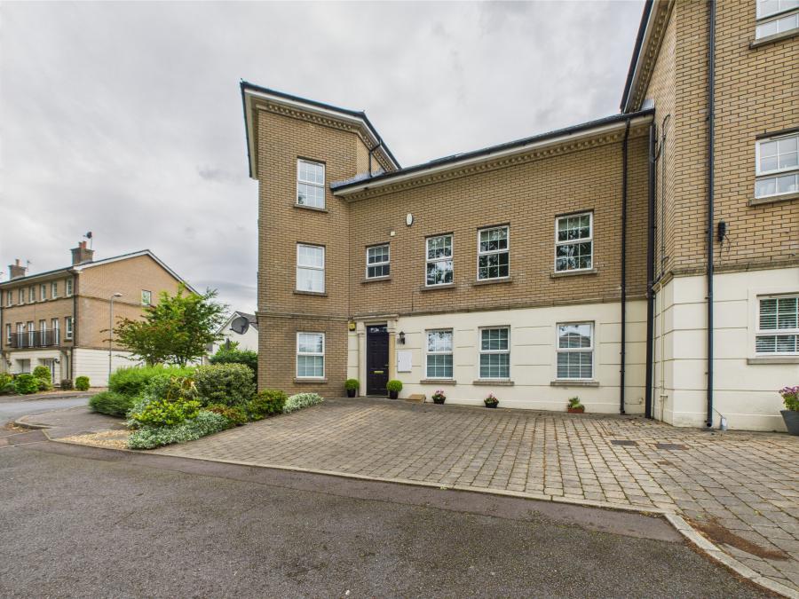 88B Leathem Square