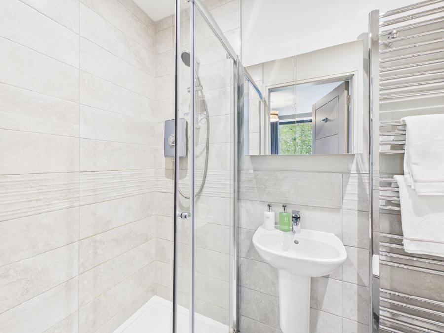 Apartment 13, Lesley Parklands 60 Knocknagoney Road