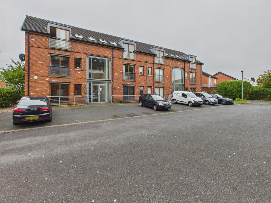 20 , Half Penny Mews Grove Street East