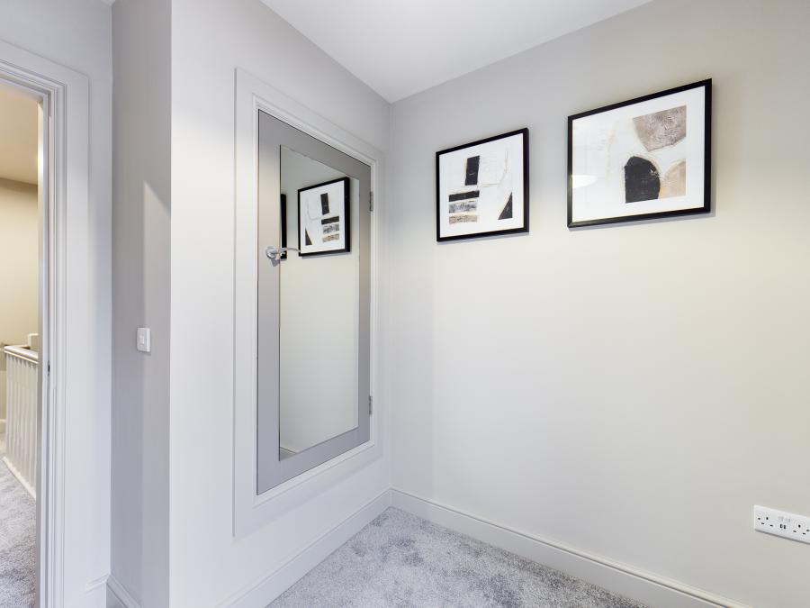 25 Knockagh Chase