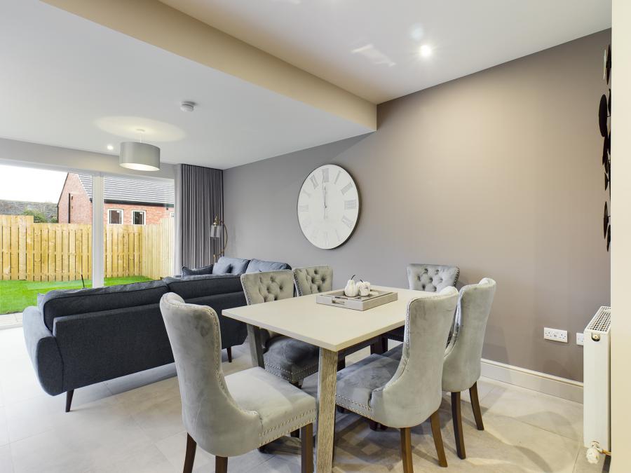 25 Knockagh Chase