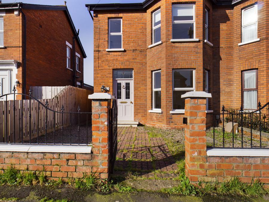 121 Haypark Avenue