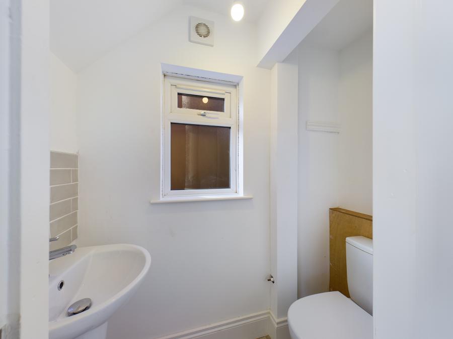 121 Haypark Avenue