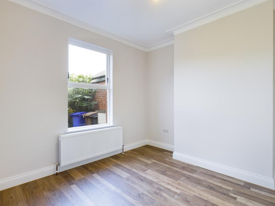 121 Haypark Avenue