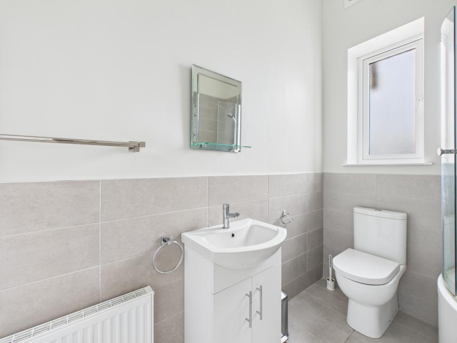 Apt C, Ravenhill Terrace 258 Ravenhill Road