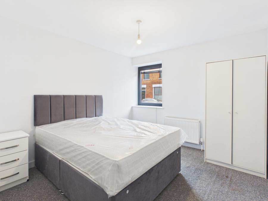 4, 35  Castlereagh Street