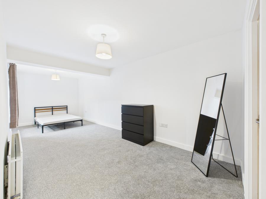 Apt 74, Quaygate, 19 Station Street