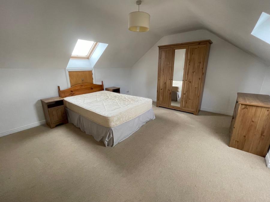 60 Ardenlee Crescent 60 Ardenlee Crescent