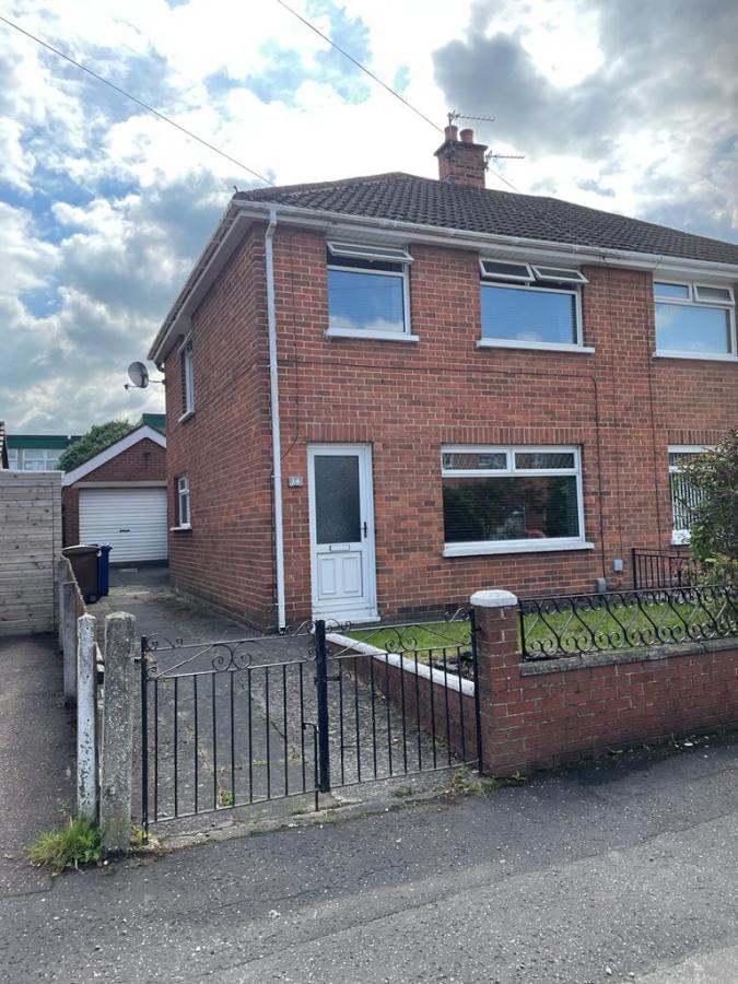 14 Sunnyside Crescent