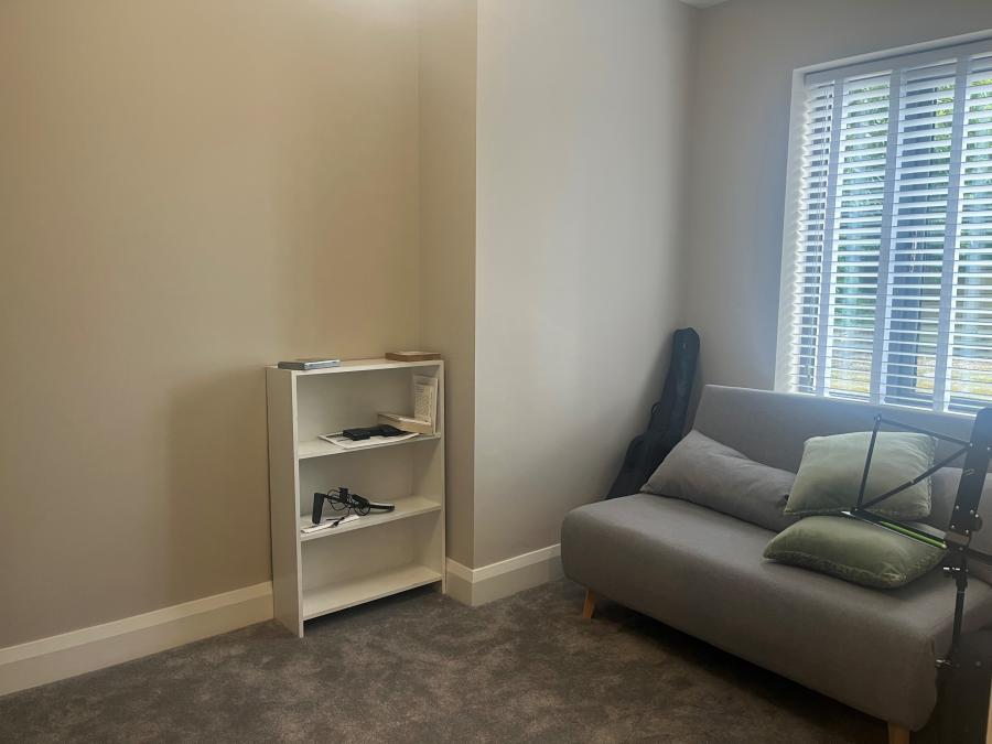 Apartment 9 , 26 Sans Souci Park
