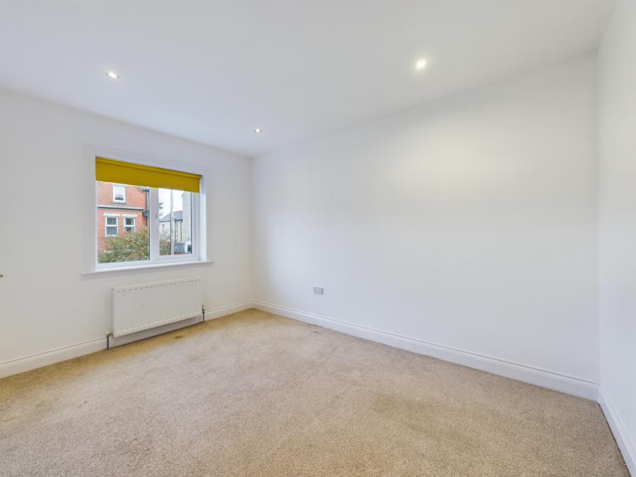 166 Upper Newtownards Road