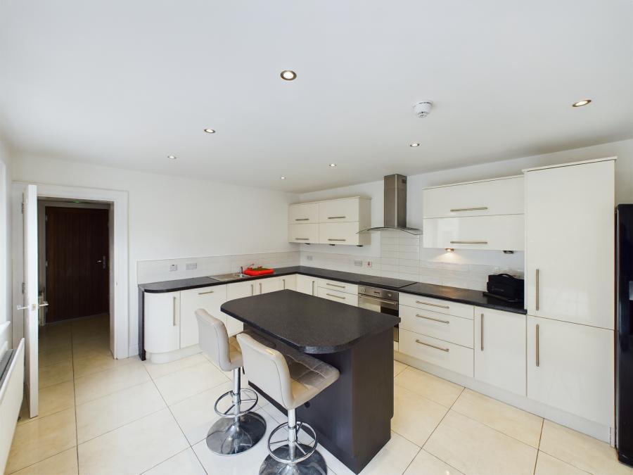 166 Upper Newtownards Road