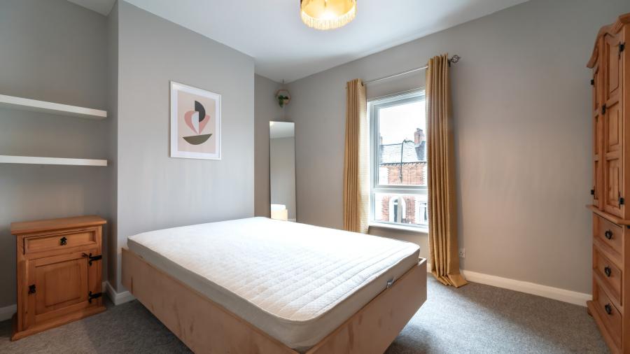 86  Donnybrook Street