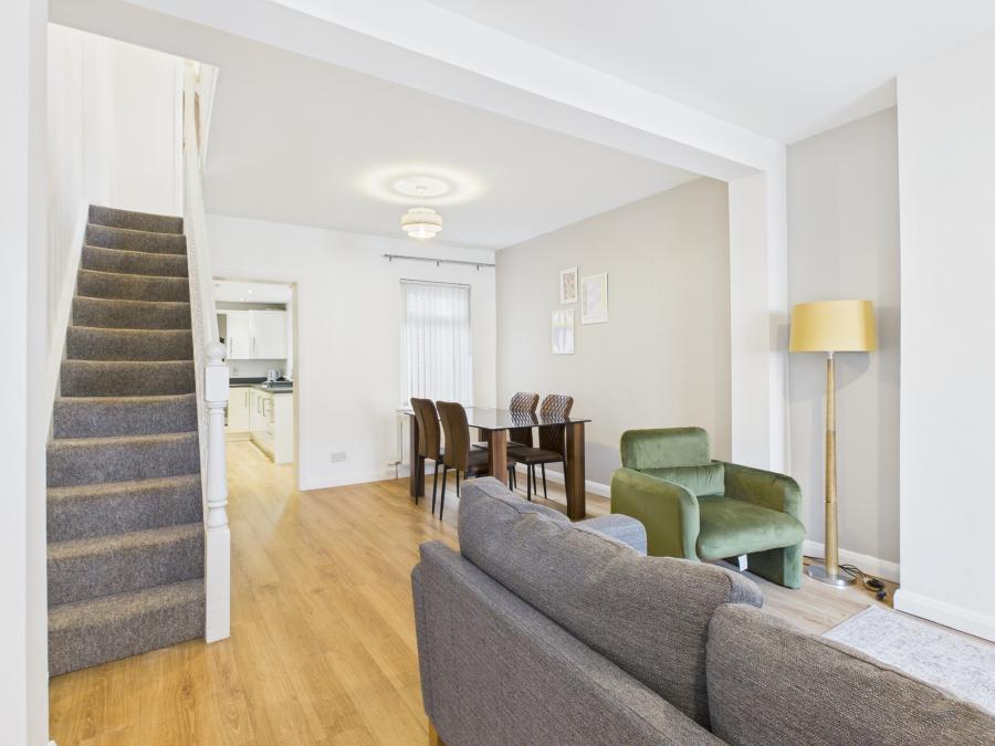 86  Donnybrook Street