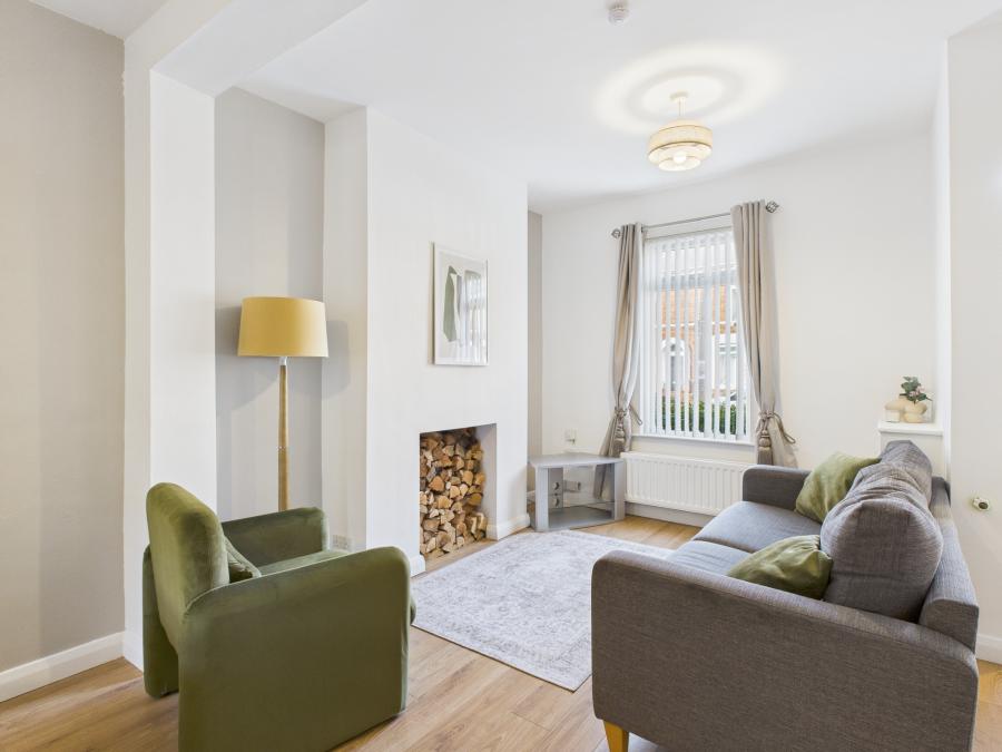 86  Donnybrook Street