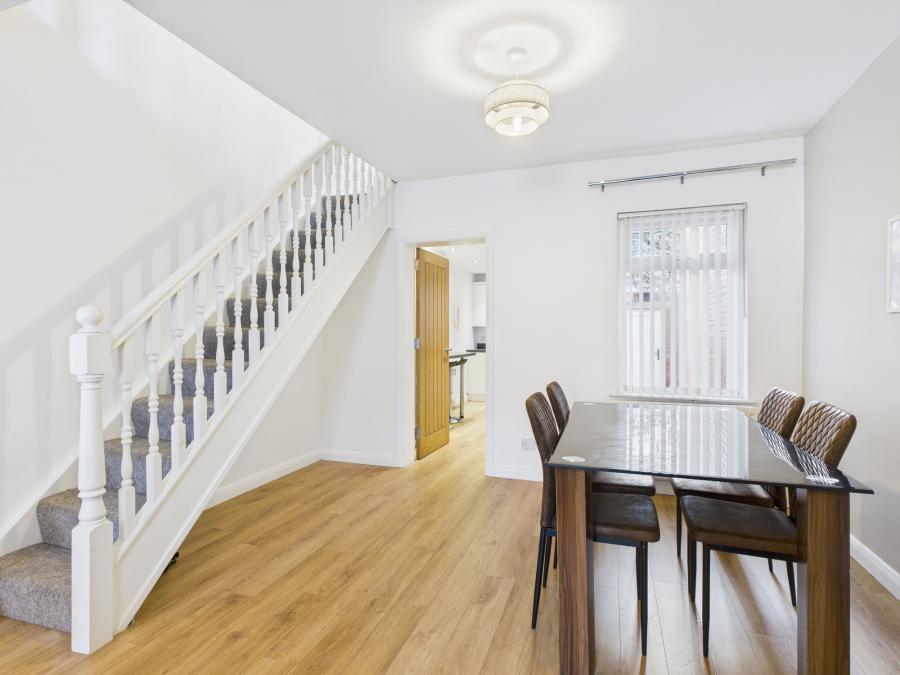 86  Donnybrook Street